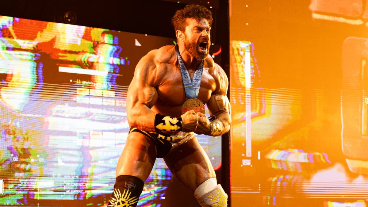 Brian Cage flexing