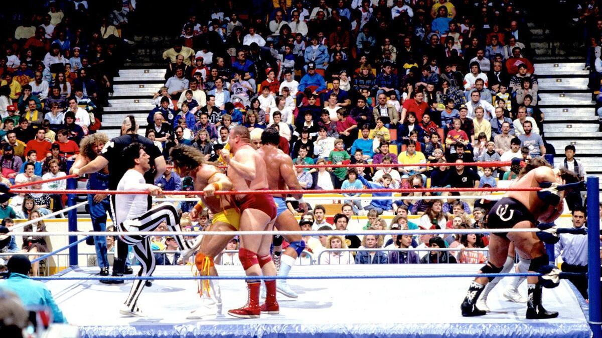 Wrestlers brawling in the ring at WWE Royal Rumble 1988