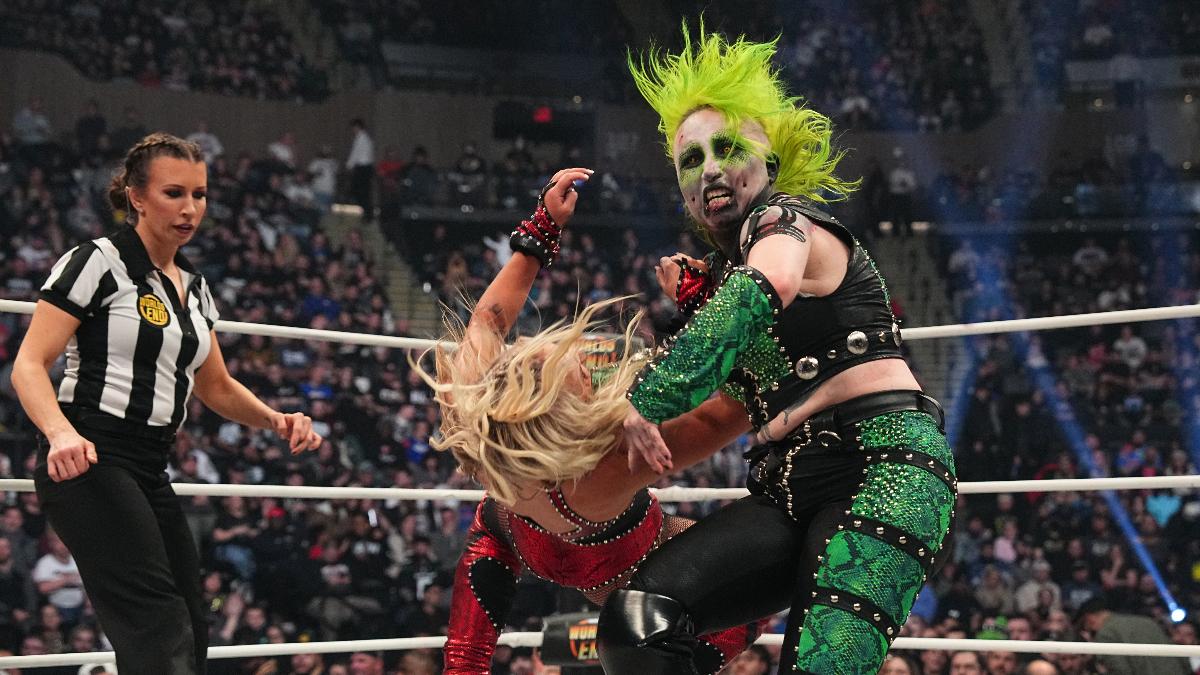 Abadon at AEW Worlds End 2023