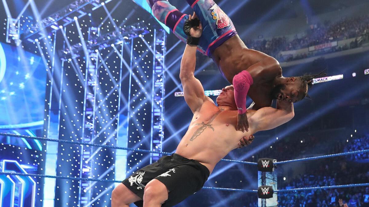 Brock Lesnar hitting an F5 to Kofi Kingston on October 4, 2019 episode of WWE SmackDown