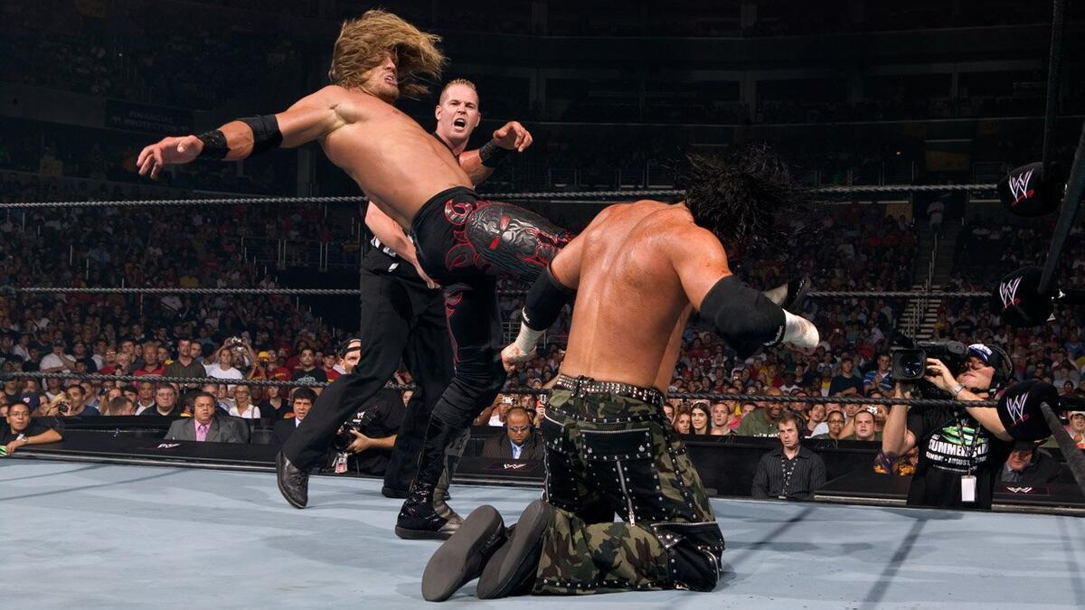 Edge kicking Matt Hardy in the head at WWE SummerSlam 2005