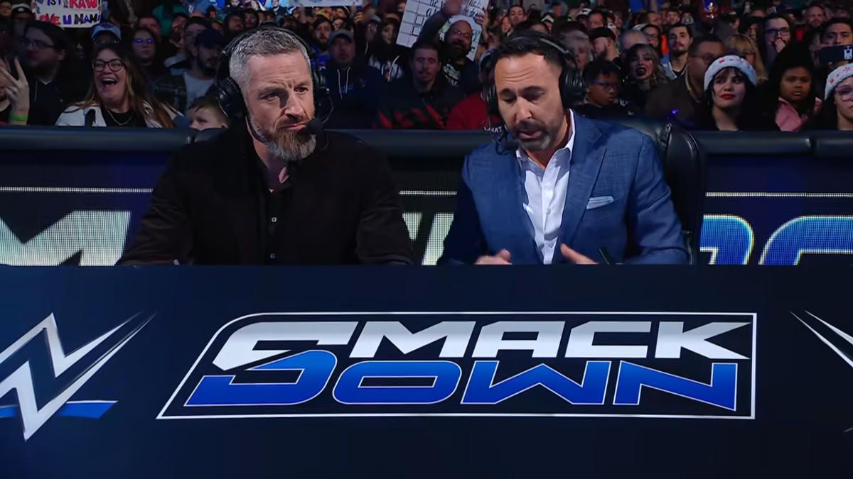Joe Tessitore and Wade Barrett at the SmackDown announce table