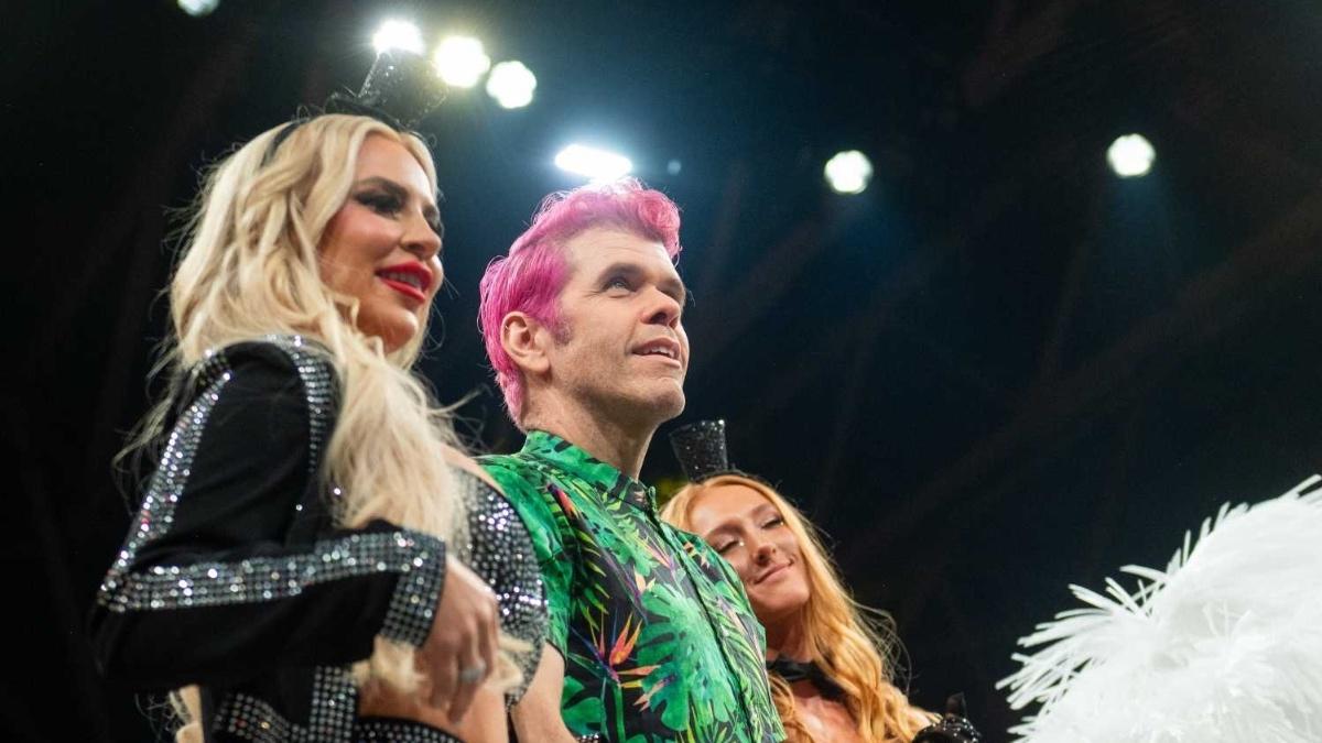 Perez Hilton standing with Ash By Elegance on TNA IMPACT premiere on AMC