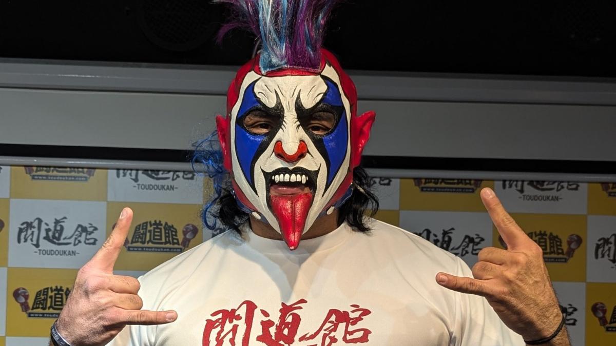 Psycho Clown posing in Tokyo, Japan