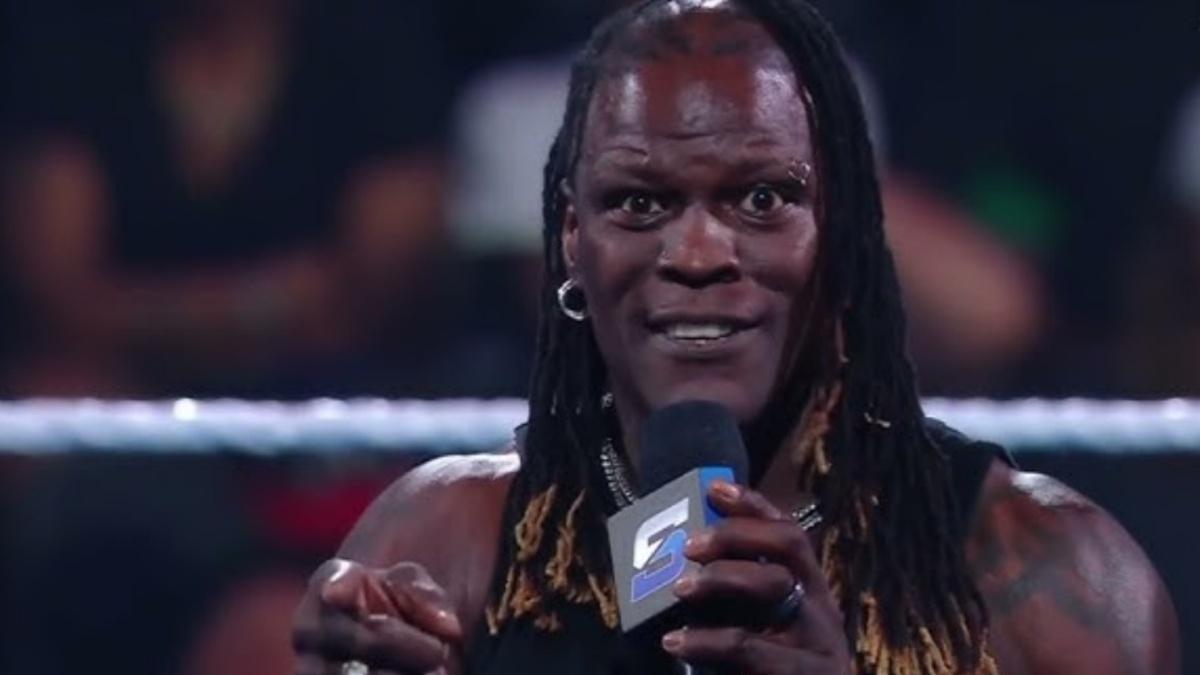 R-Truth with a mic on WWE SmackDown 