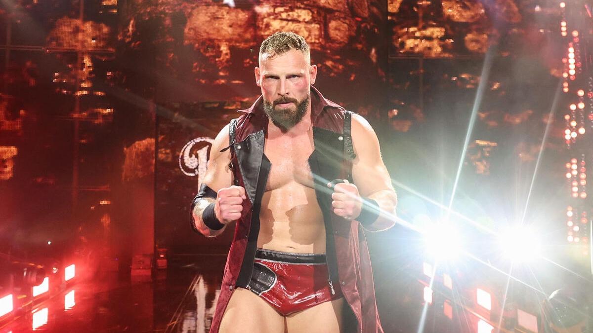 Ridge Holland with his fists raised making his entrance at WWE NXT