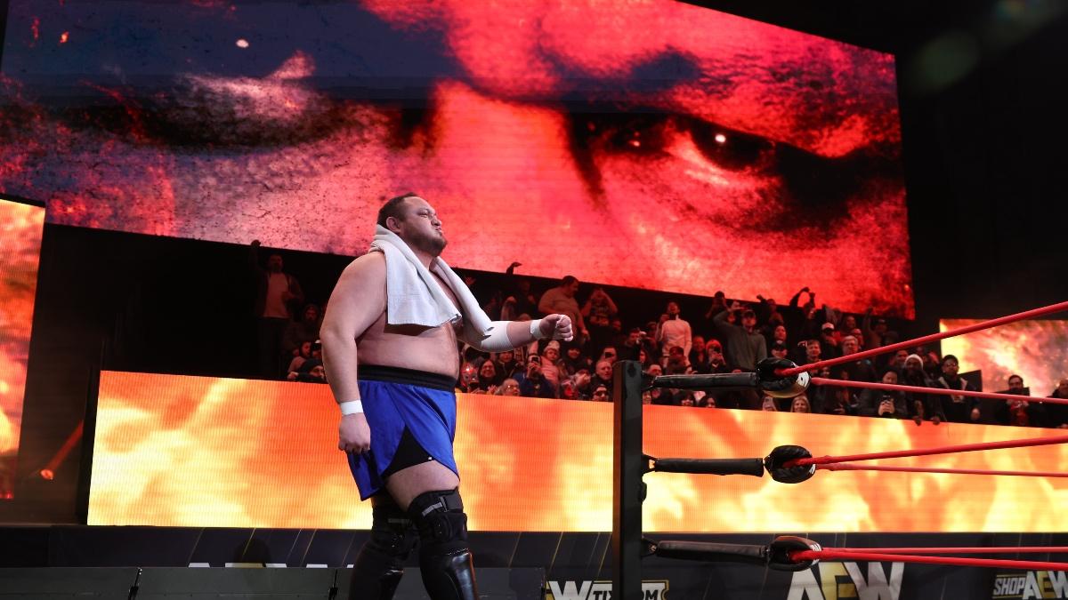 Samoa Joe walking to the ring inside Daily's Place