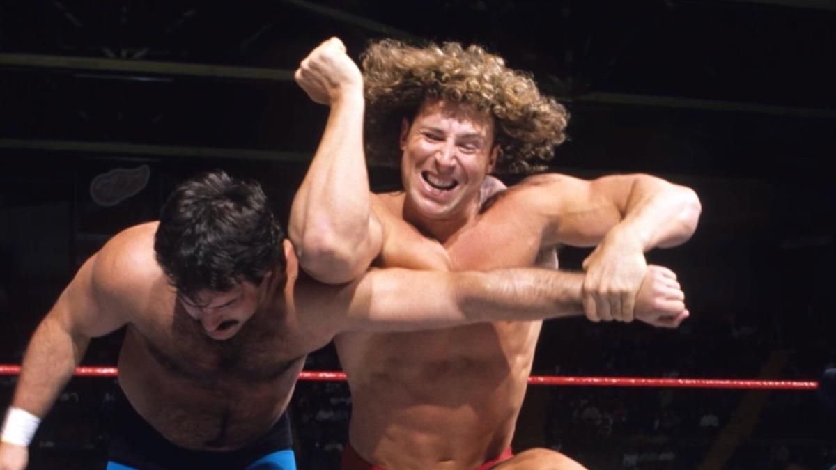 Tom Magee hitting an elbow