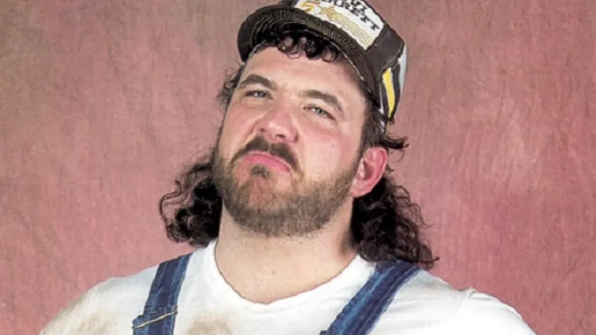 Henry O. Godwinn in WWE photoshoot
