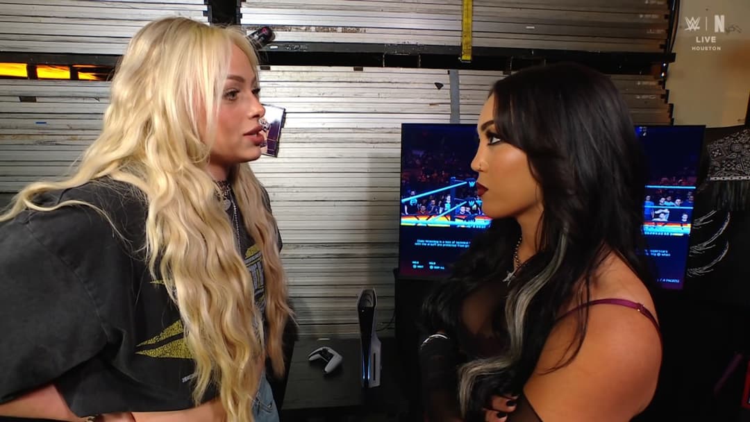 Auxane Roxanne Liv Morgan & Roxanne Perez In Concussion Protocol After WWE Raw