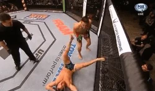 https://cultaholic.com/files/images/03c3b7aff76a8cd4c392805764839d8f998b40aa-ezgif.com-video-to-gif.gif