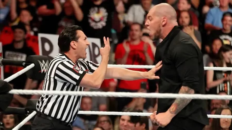 https://cultaholic.com/files/images/653c72f906fc40921056e975cd894ddcede3bbdc-baron-corbin-john-cone.jpg