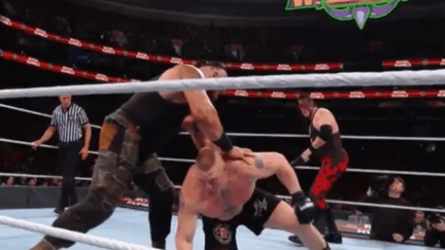 https://cultaholic.com/files/images/6c3a5f8b4ec4f40604fd3e77e768ebb3d64ffb32-brock-braun-royal-rumble-2018-i.gif