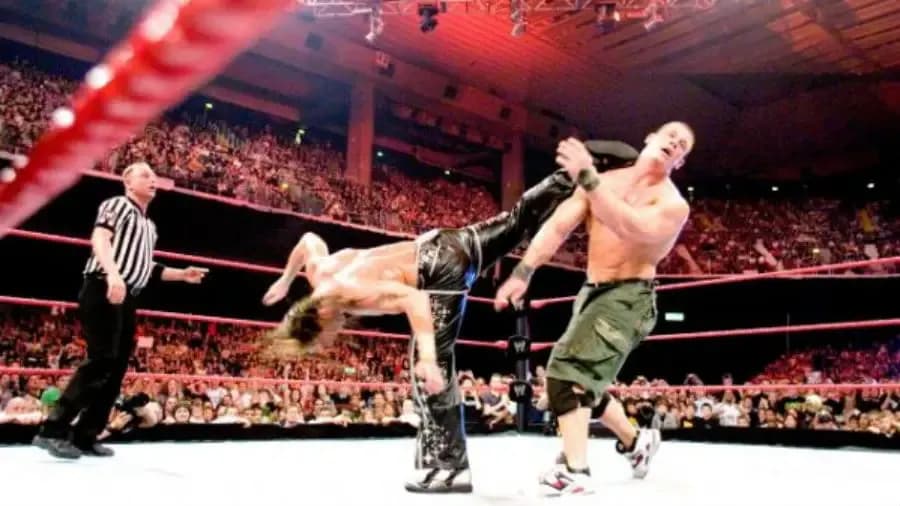 https://cultaholic.com/files/images/7d28d73409910451f839b0c4a6cebb032b6b11e0-Shawn-Michaels-John-Cena.jpg