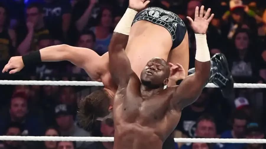 https://cultaholic.com/files/images/7efd7e6417fb650c3551bf1885dc07a825f179ce-apollo-crews-the-miz-summerslam-2016.jpg