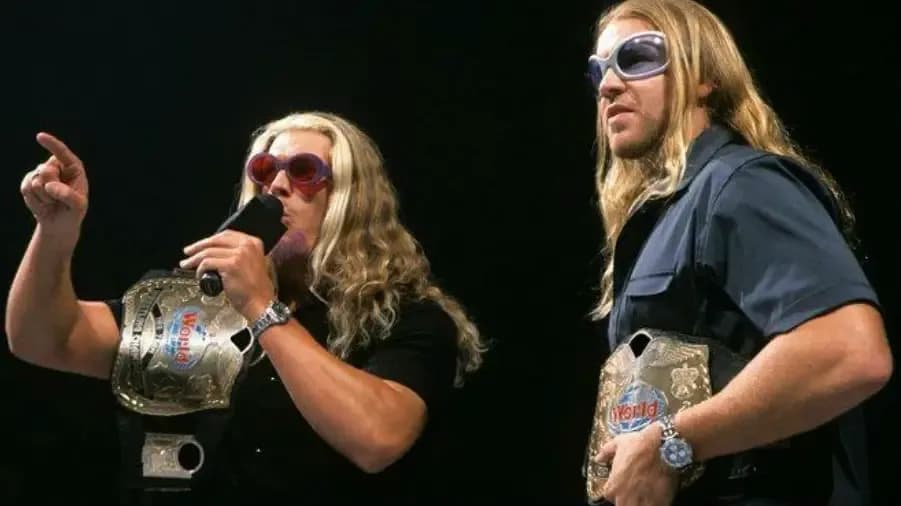 https://cultaholic.com/files/images/835e2221617f0f0c356e178c92693154de974d9f-edge-and-christian.jpg
