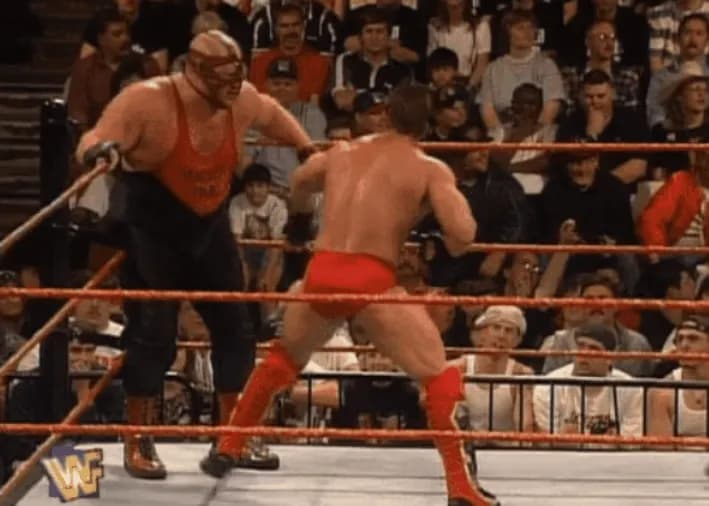 https://cultaholic.com/files/images/de0266dfd293a7d06b98d4016530f117dc7c8275-vader-ken-shamrock.gif