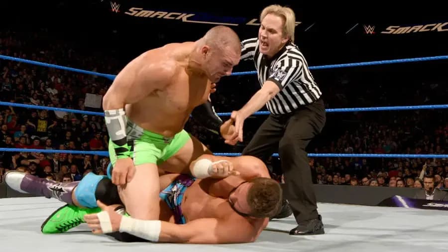 https://cultaholic.com/files/images/e595b52eabfaec280c7d656cc4507831a7db999b-Mojo-Rawley.jpg