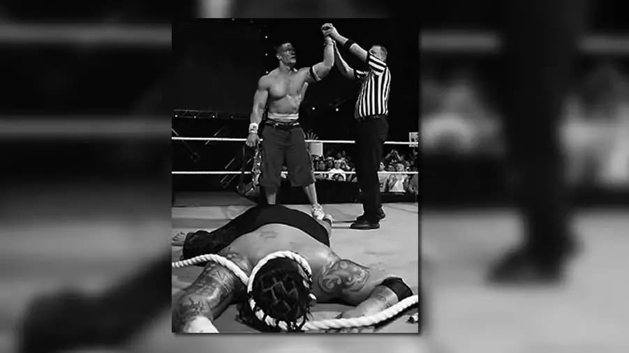 https://cultaholic.com/files/images/e5ff607510aa67d1b74756ebea92b378ef032417-john-cena-umaga-royal-rumble-2007.jpg