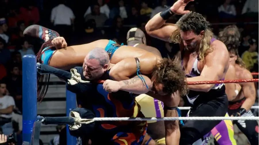 https://cultaholic.com/files/images/ecec032340cd54c1b6f96448427e366c7ead443b-royal-rumble-1994-a.jpg