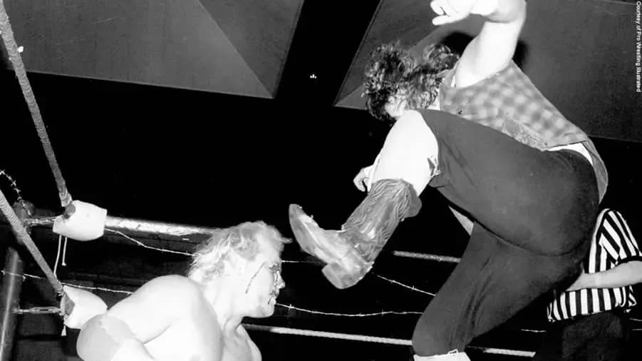 https://cultaholic.com/files/images/f1cdcf730dd552a5f48ee581a2c931728f3e7a1d-cactus-jack-mick-foley-eddie-gilbert.jpg