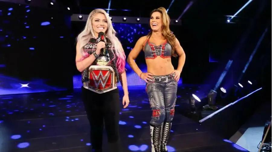 https://cultaholic.com/files/images/58091a7e52c572e4175d2293f64f63a2db9c1844-alexa-bliss-mickie-james.jpg