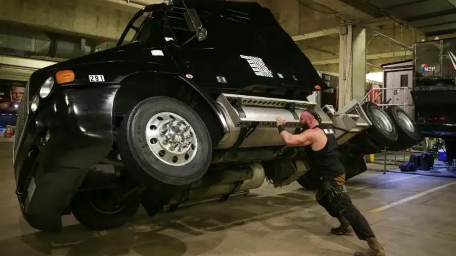 https://cultaholic.com/files/images/8311dd2471c7a9783726570427b796534cd73268-BRAUN-STROWMAN-LORRY-TRUCK.jpg