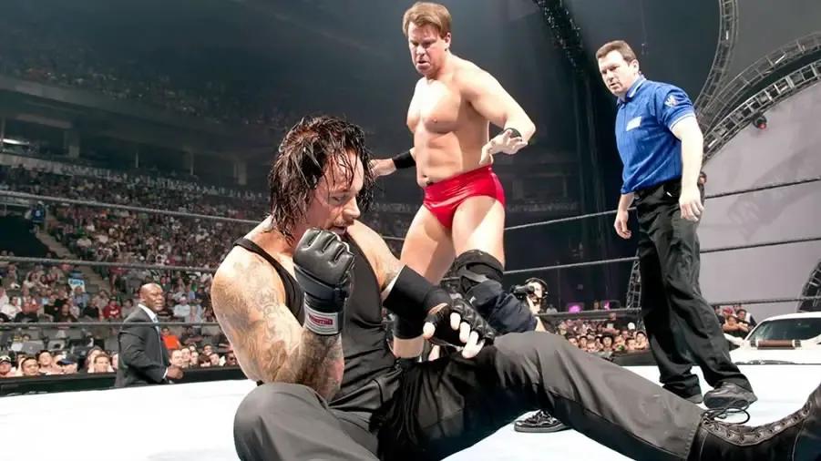 https://cultaholic.com/files/images/921e45396c13da39d8a2ffb5be69ad8e9a57140a-undertaker-jbl-summerslam-2004-1.jpg