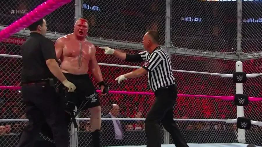 https://cultaholic.com/files/images/e368faaee67f26c9ba0716237bc3ab60f61ed1f8-brock-lesnar-hell-in-a-cell-2015-e1535830206534.jpg
